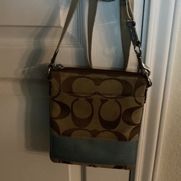 Cute authentic Coach cross body 2 tone with coach brown monogram and blue. - Picture 2 of 11